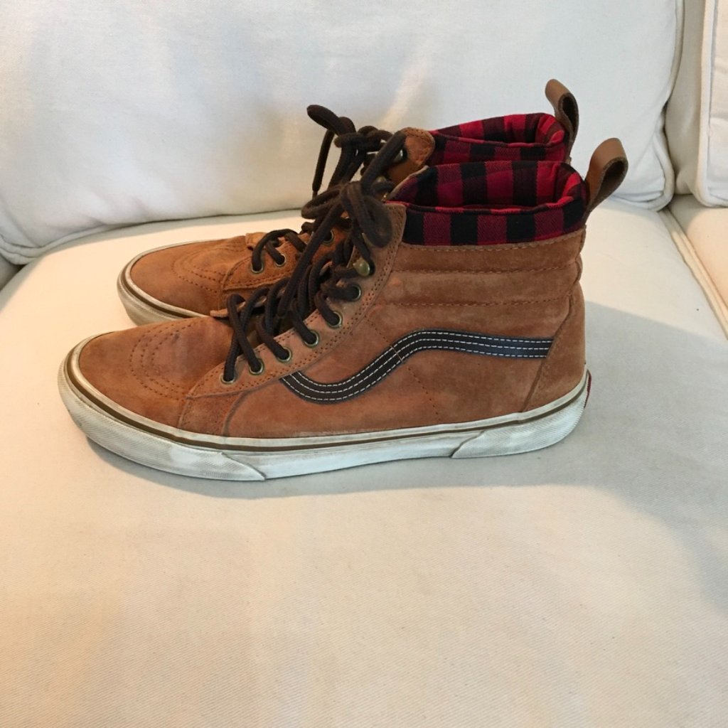 Vans Unisex Sk8-Hi Skate Sneakers